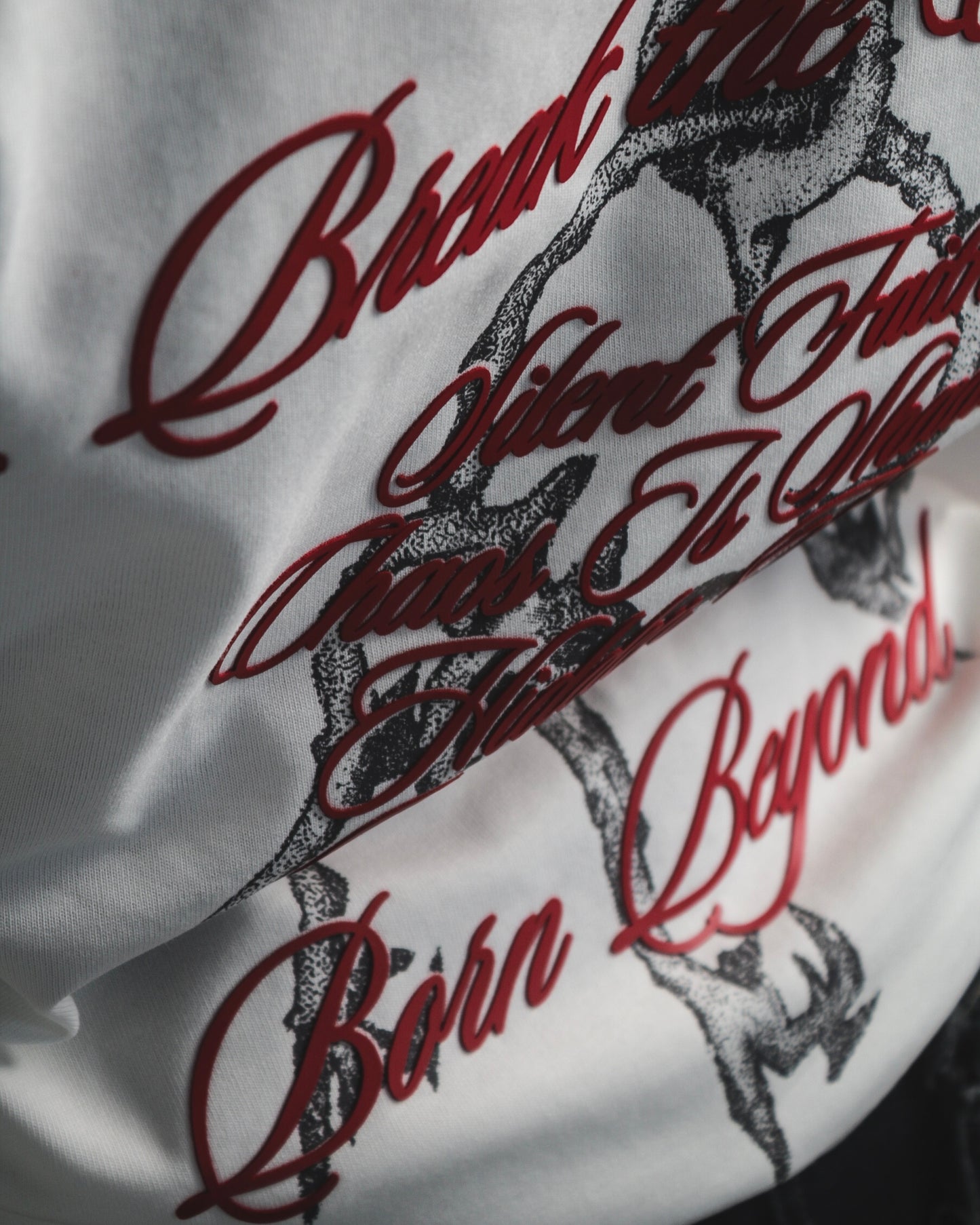 BREAK THE CIRCLE - BLANCO HUESO